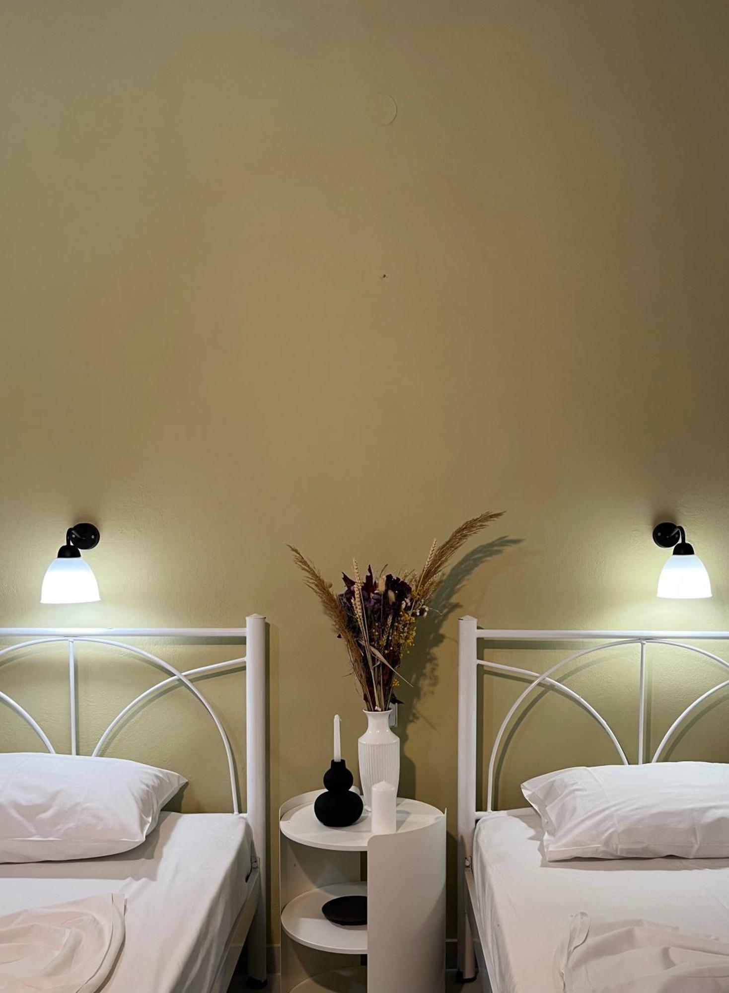 Papadatos Apts With Amazing View - 5Mins From The Beach Kontogialos ภายนอก รูปภาพ